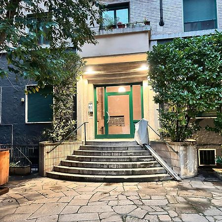 Sant'Ambrogio Charme Apartment Milan Exterior photo