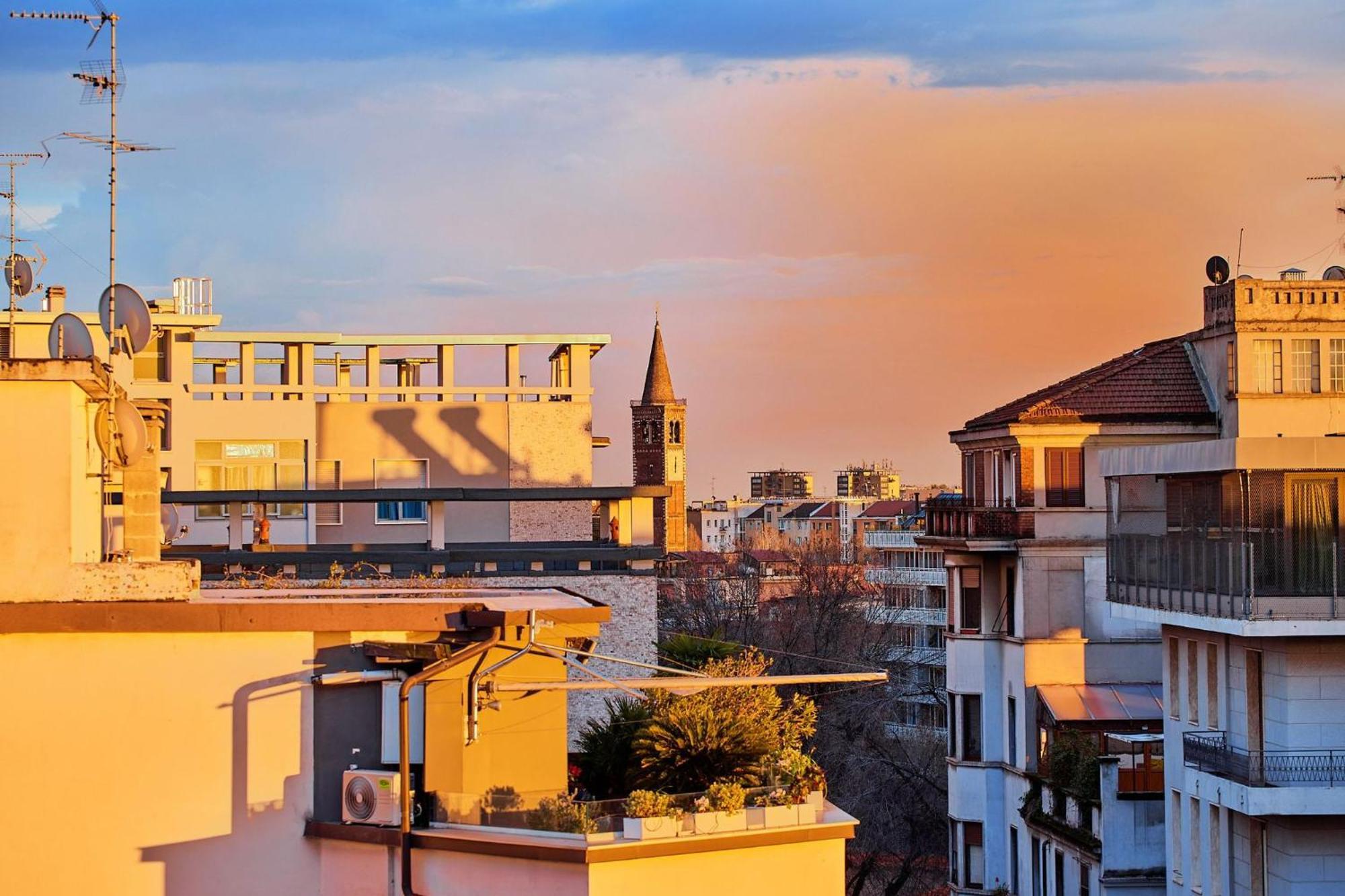 Sant'Ambrogio Charme Apartment Milan Exterior photo